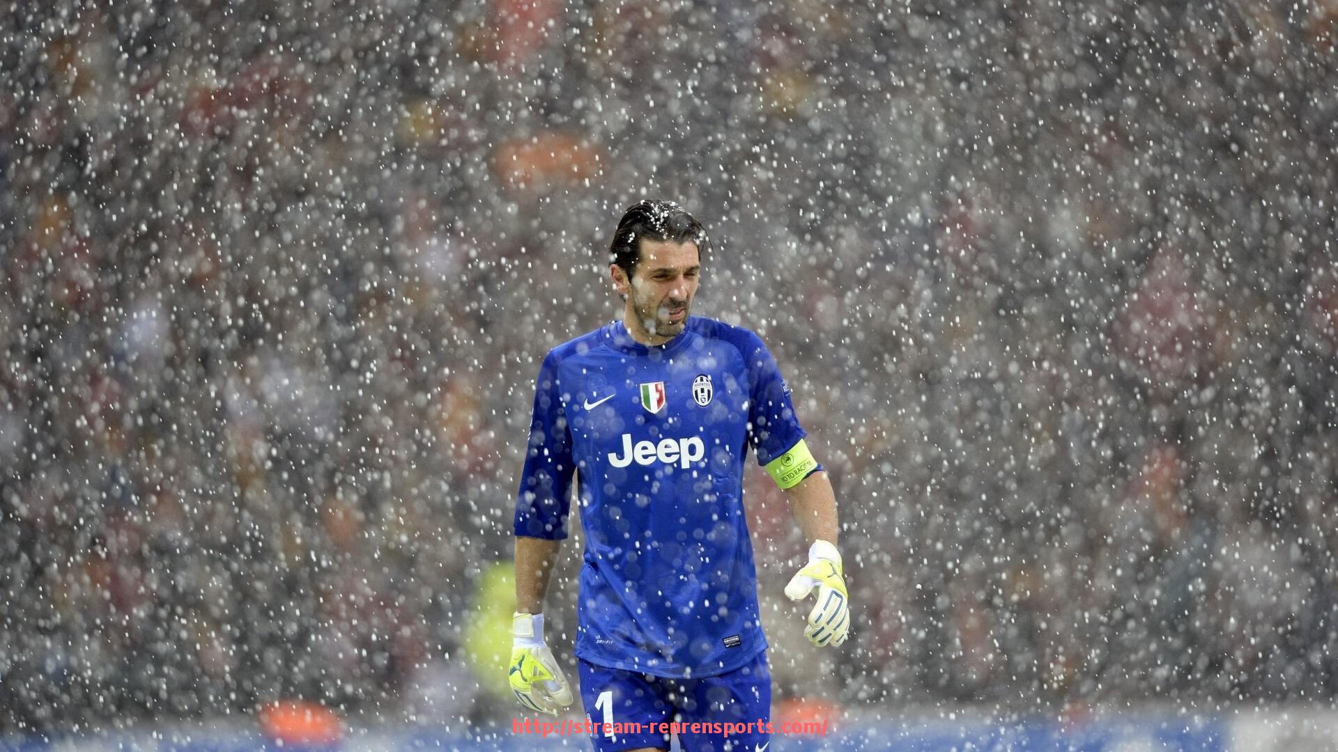 人人体育直播-世俱杯比赛中不同球鞋材质耐用性对比与评测报告